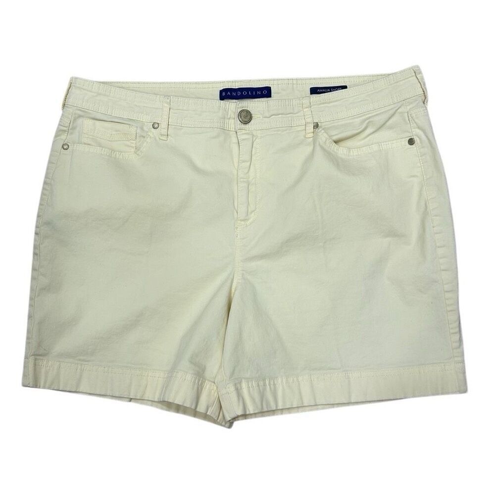 Bandolino Amalia Shorts Women's Size 16 Yellow High Rise Flat Front Twill